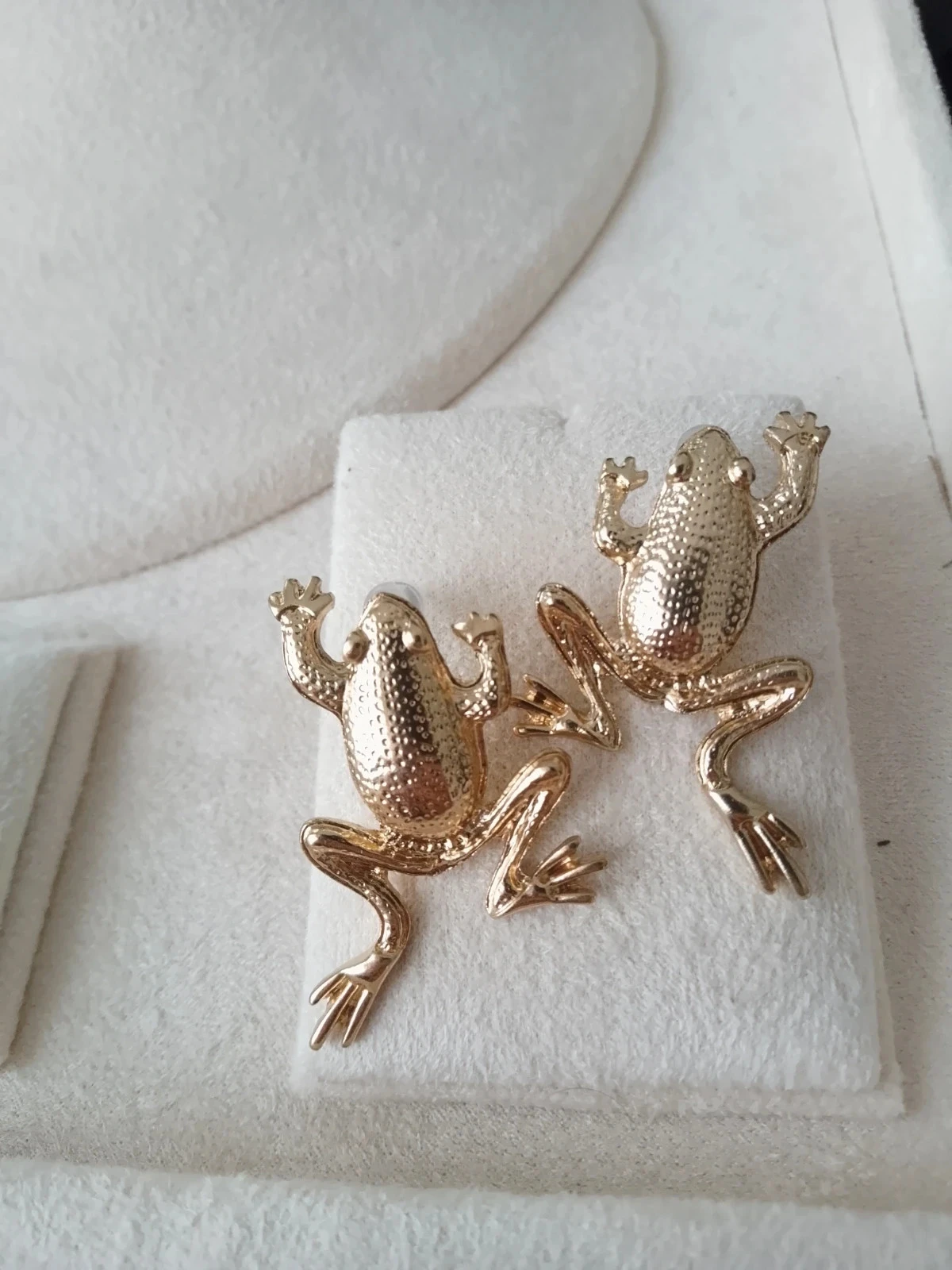 Pendientes bohemios ranas doradas – photo 2